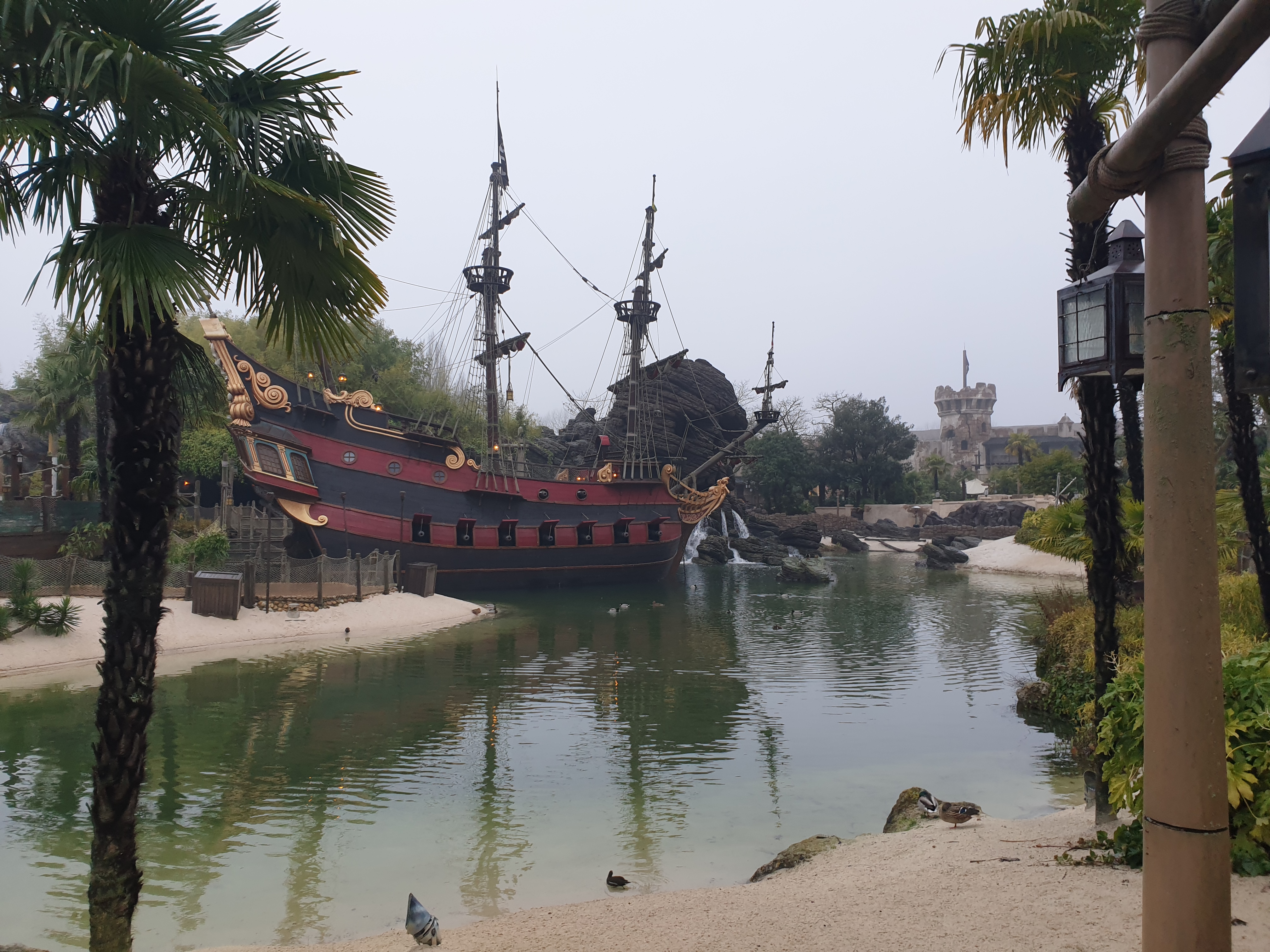 Attraction pirates des caraibes